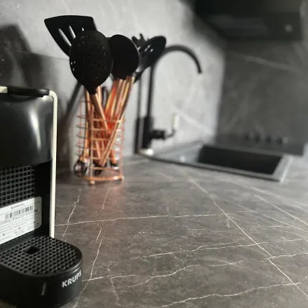 Capsule Art Déco - Jacuzzi - Netflix - Cinéma - Arcade De Jeux&nintendo Switch - 2 - Filet Suspendu *